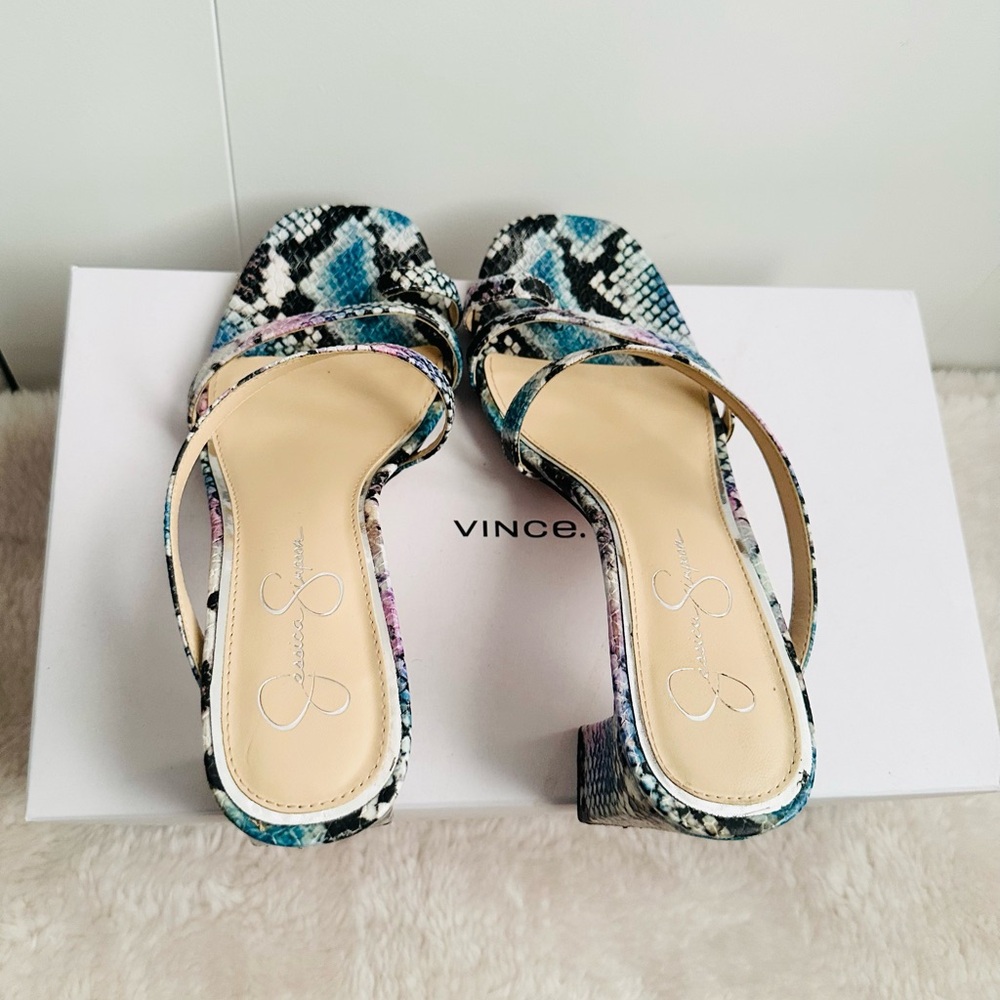 Jessica Simpson Block Heel Sandal - Picture 8 of 11